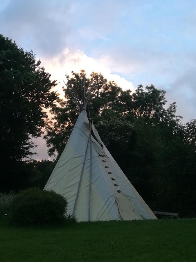 Le Refuge Du Clos Du Moulin Brionne Kültér fotó